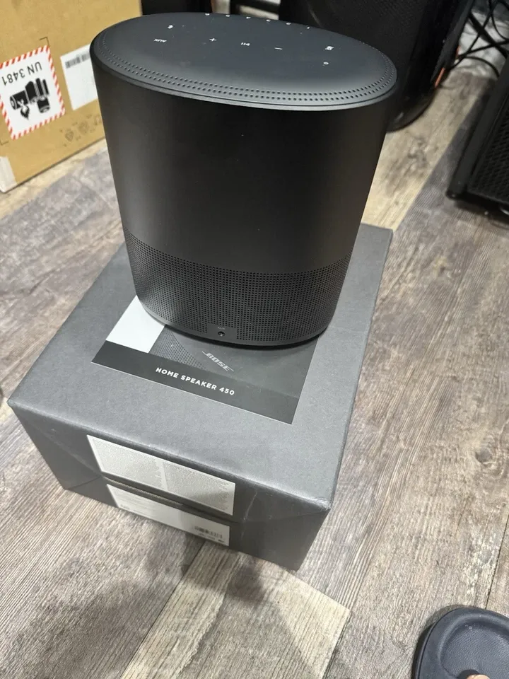 Bose Home Speaker 450 Smart Bluetooth & Wi-Fi Voice Control Speaker – Black - Image 4