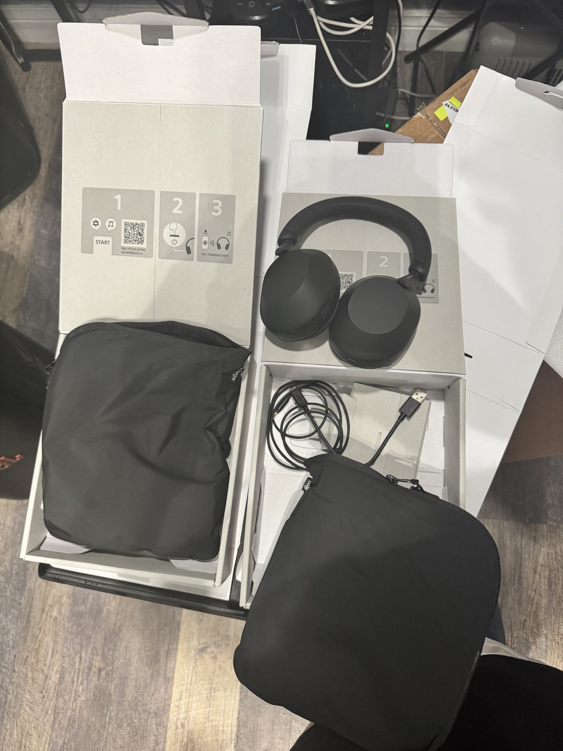 Sony WH-1000XM5SA Wireless Noise-Canceling Headphones | Bluetooth | ANC | Black - Image 3